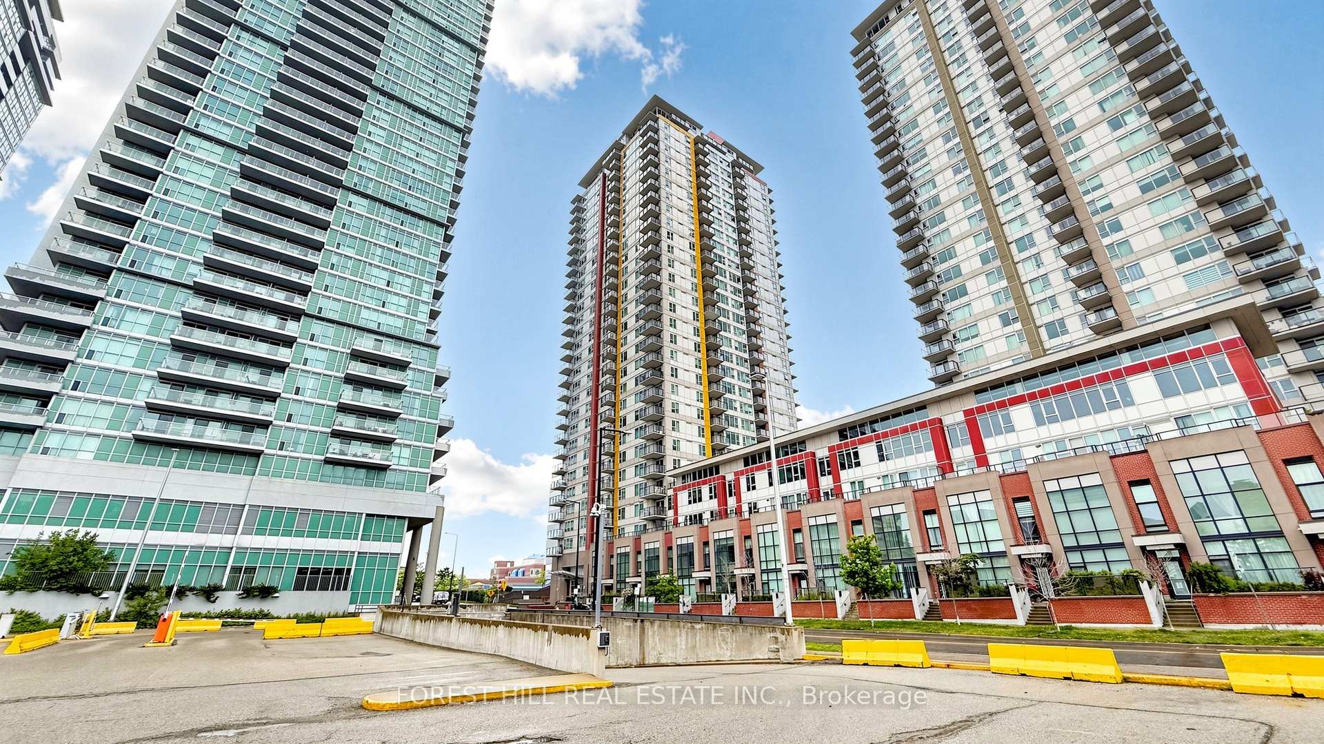325 - 25 Town Centre Court Toronto Ontario Canada Sale residential Oleg  Novohhatski  Forest Hill Real Estate Inc., Brokerage*