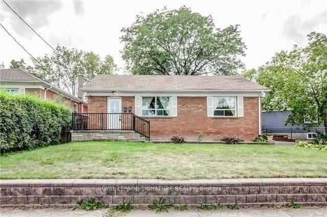 Upper - 1354 Augustine Drive Burlington Ontario Canada Rent residential Nene Akintan Right at Home Realty, Brokerage*