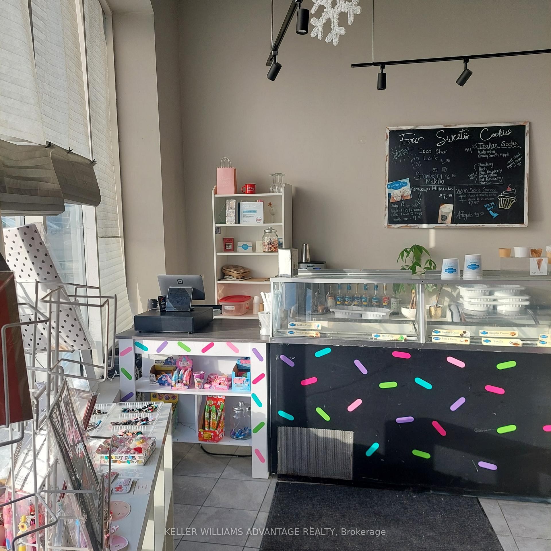 Unit 11 - 371 Old Kingston Road Toronto Ontario Canada Lease commercial Scarborough Homes and Condos Real Estate Homeward, Brokerage*