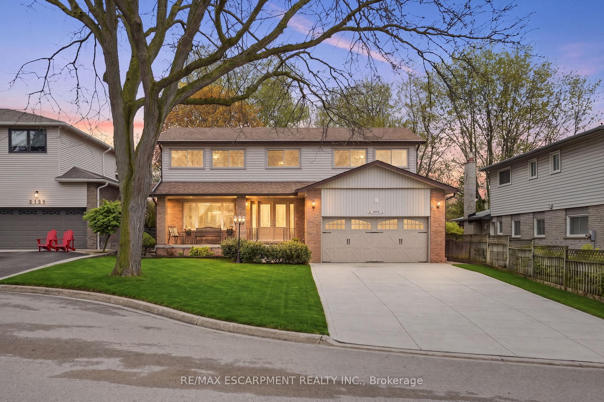 2127 Larabee Court Burlington Ontario Canada Sale residential SHANNON MCCOUBREY RE/MAX Escarpment Realty Inc., Brokerage