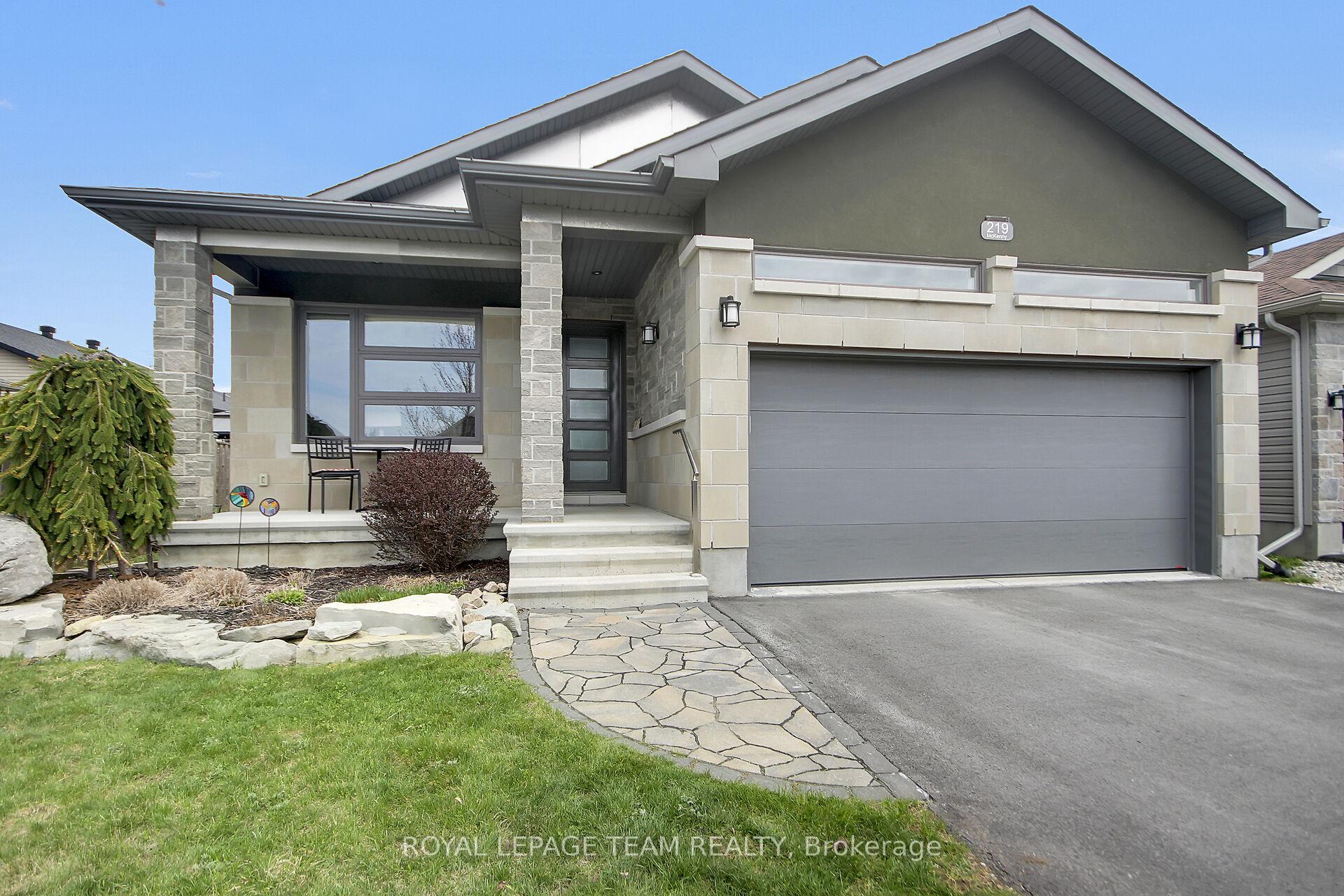 219 McKenny Street Mississippi Mills Ontario Canada Sale residential TANYSE MACLEOD ROYAL LePAGE Team Realty, Brokerage*
