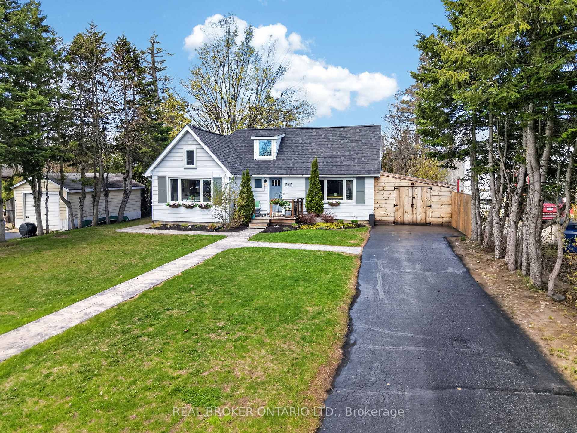 170 George Street Gravenhurst Ontario Canada Sale residential   The Spring Team Real Estate