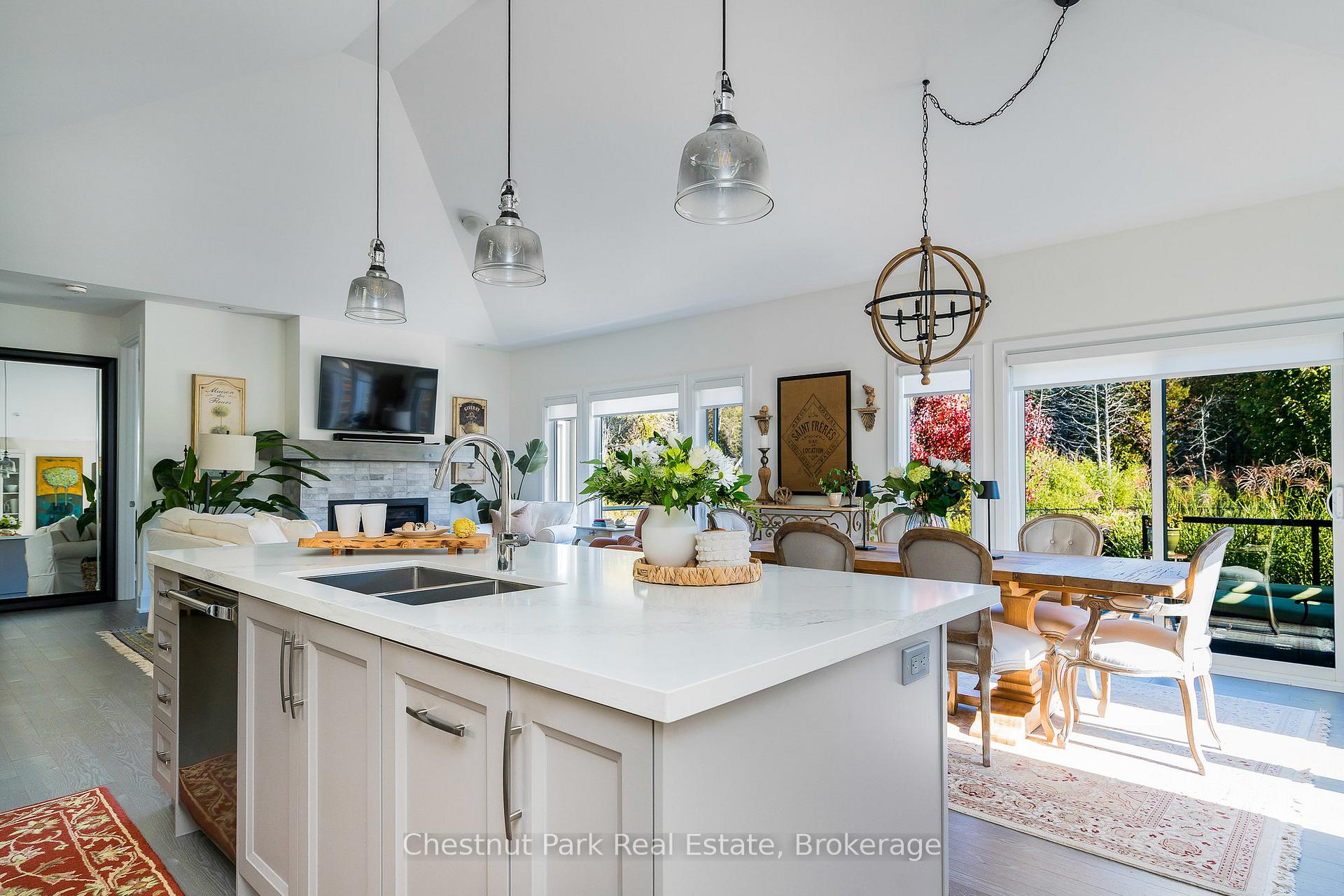4 Bedroom Single Family Home/House's Image 17