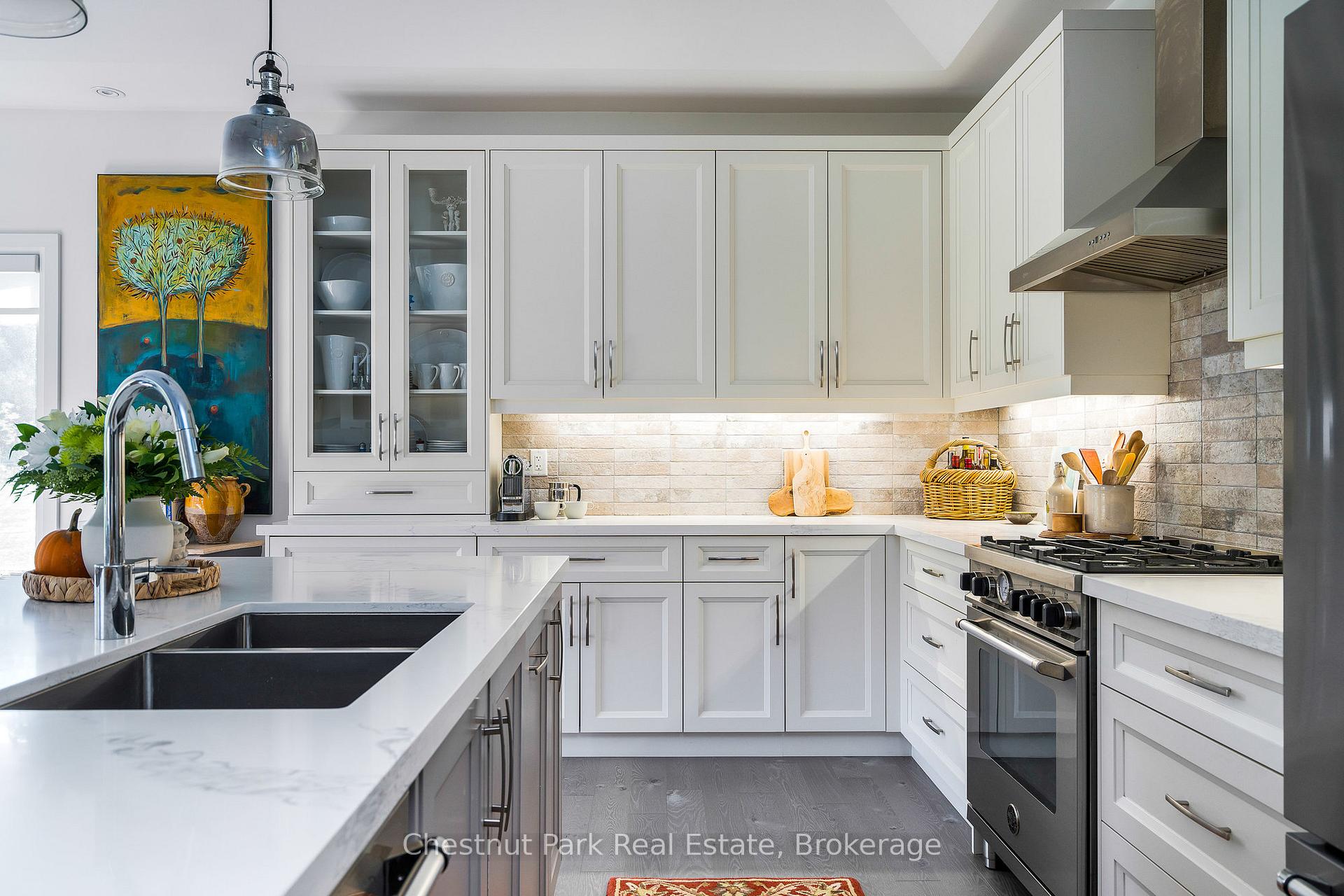 4 Bedroom Single Family Home/House's Image 18
