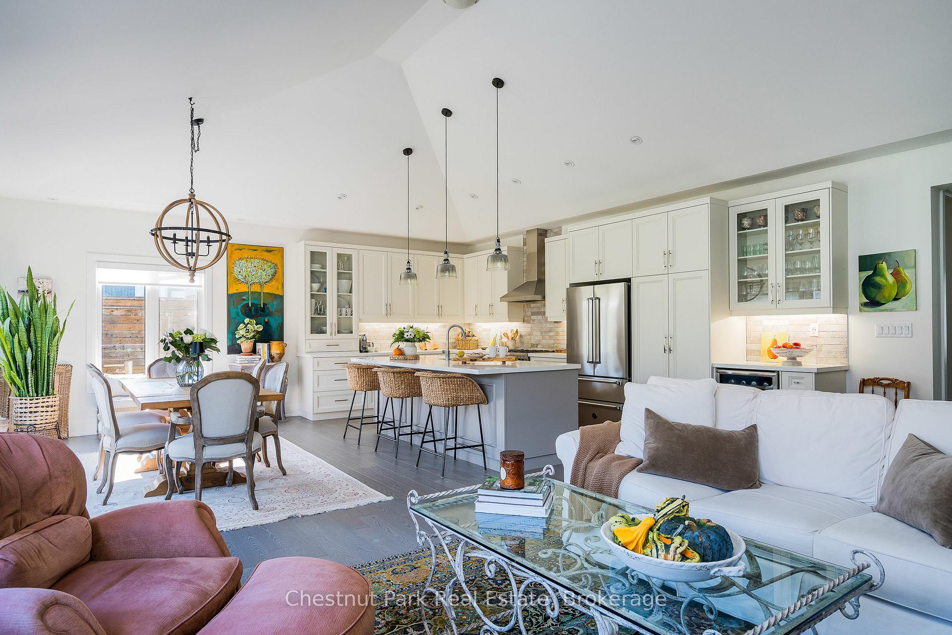 4 Bedroom Single Family Home/House's Image 15