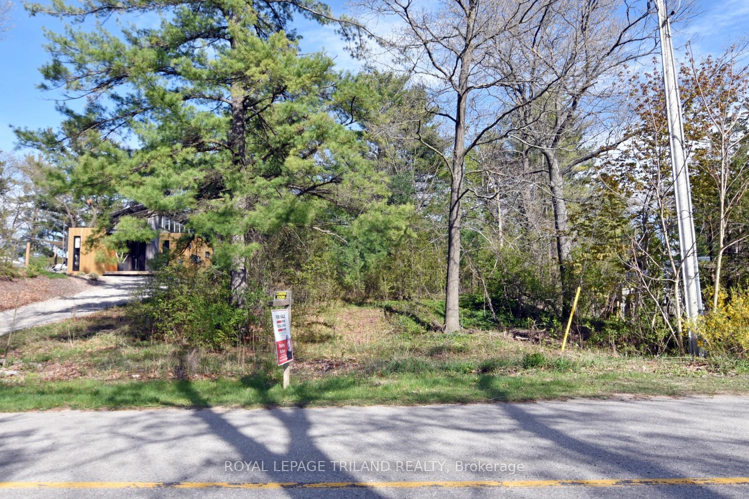 9980 Nipigon Street Lambton Shores Ontario Canada Sale residential Linda Miller RE/MAX PRIME PROPERTIES UNIQUE GROUP, BROKERAGE