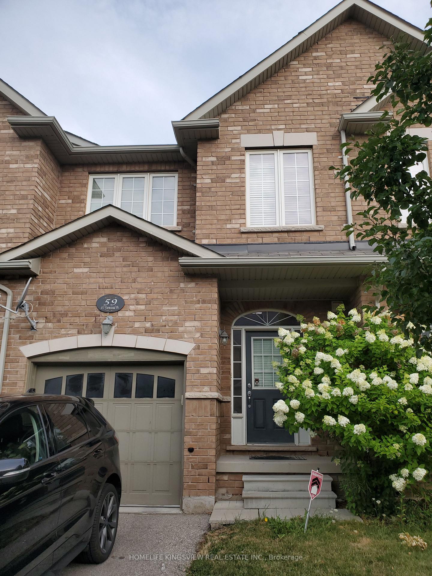 59 - 651 Farmstead Drive Milton Ontario Canada Sale residential Nicole Bourne HomeLife Kingsview Real Estate Inc., Brokerage*