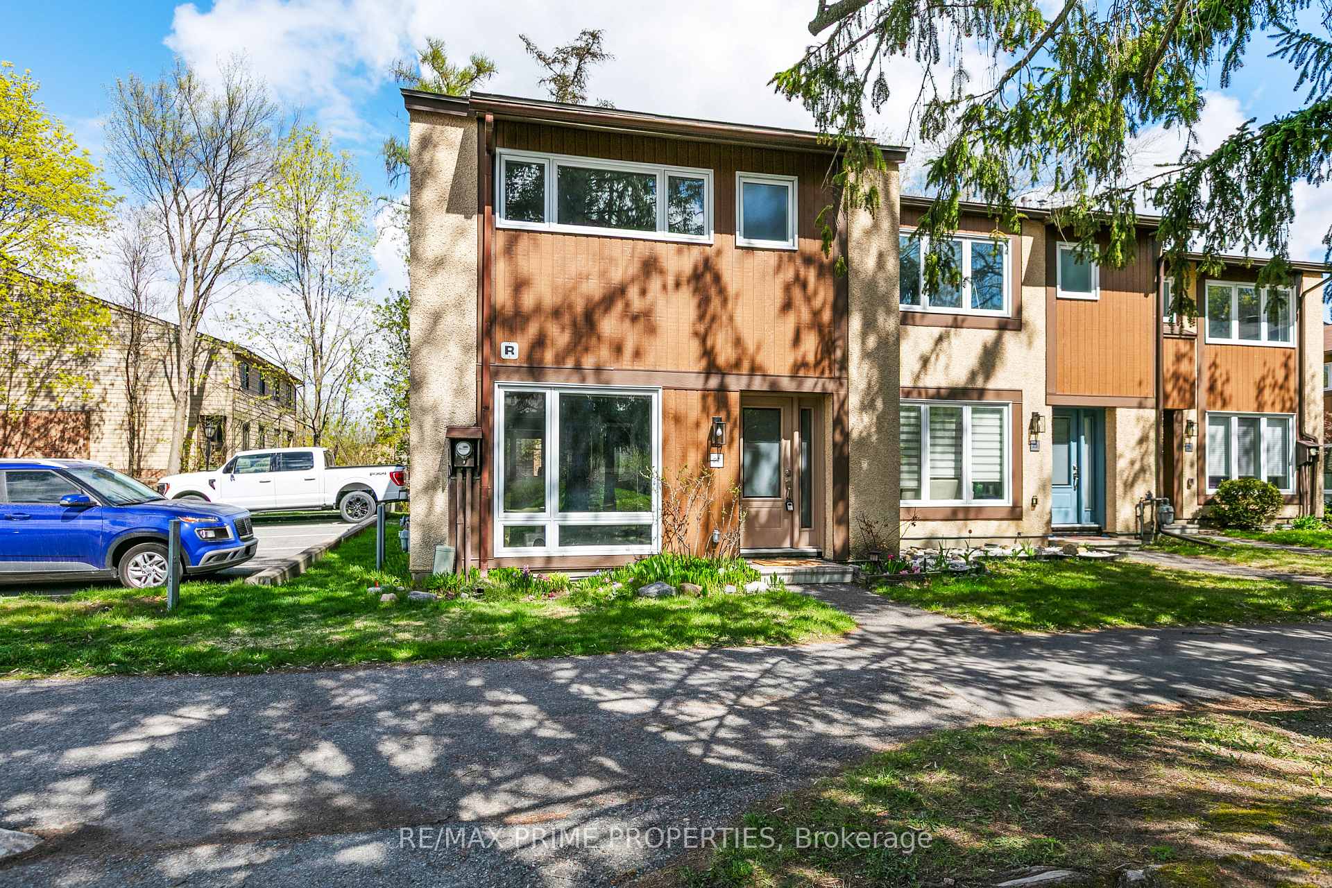 22 - 3691 Albion Road Ottawa Ontario Canada Sale residential   RE/MAX PRIME PROPERTIES  Brokerage