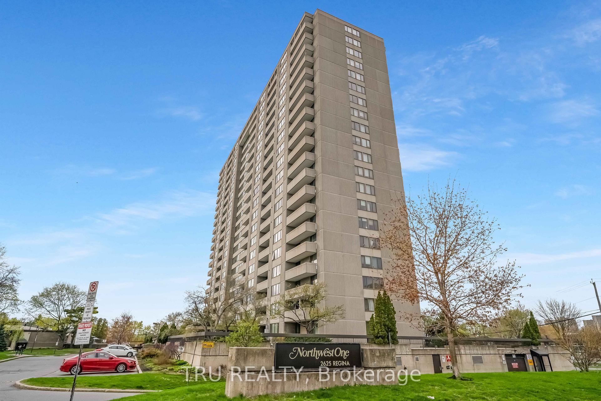 1504 - 2625 REGINA Street Ottawa Ontario Canada Sale residential Isam Hashweh TRU REALTY , BROKERAGE*