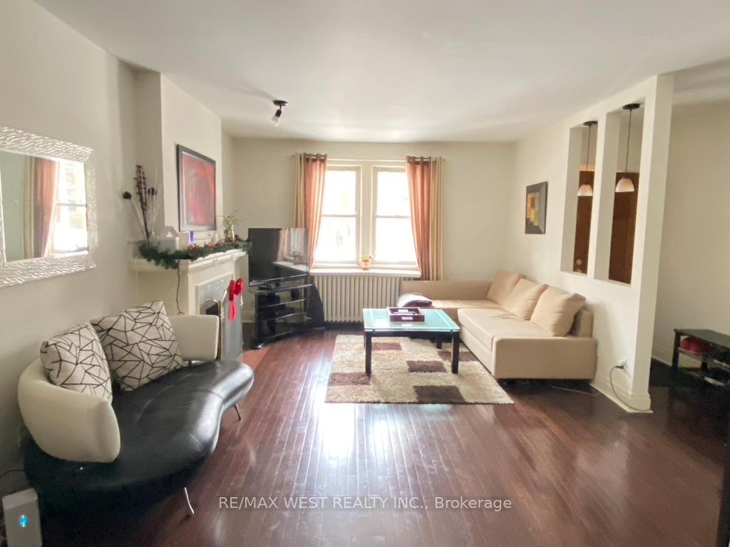 Main floor - 305 St Clair Avenue E Toronto Ontario Canada Rent residential Vince Nestico RE/MAX West Realty Inc., Brokerage *