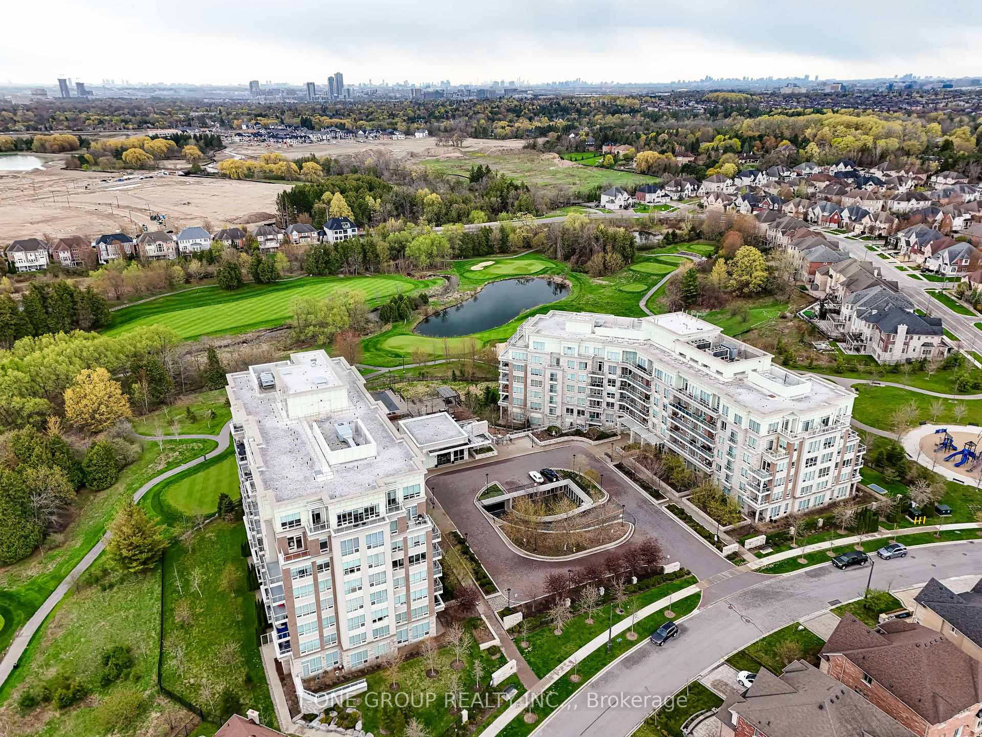 306 - 9 Stollery Pond Crescent Markham Ontario Canada Sale residential   T-One Group Realty Inc. Brokerage*