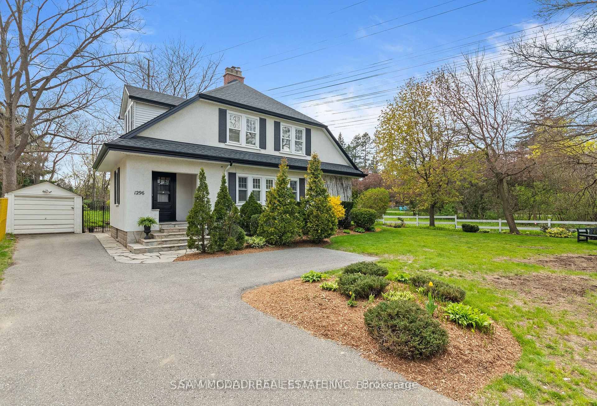 1296 Clarkson Road N Mississauga Ontario Canada Sale residential Pankaj BEHAL iCloud Realty Ltd. 