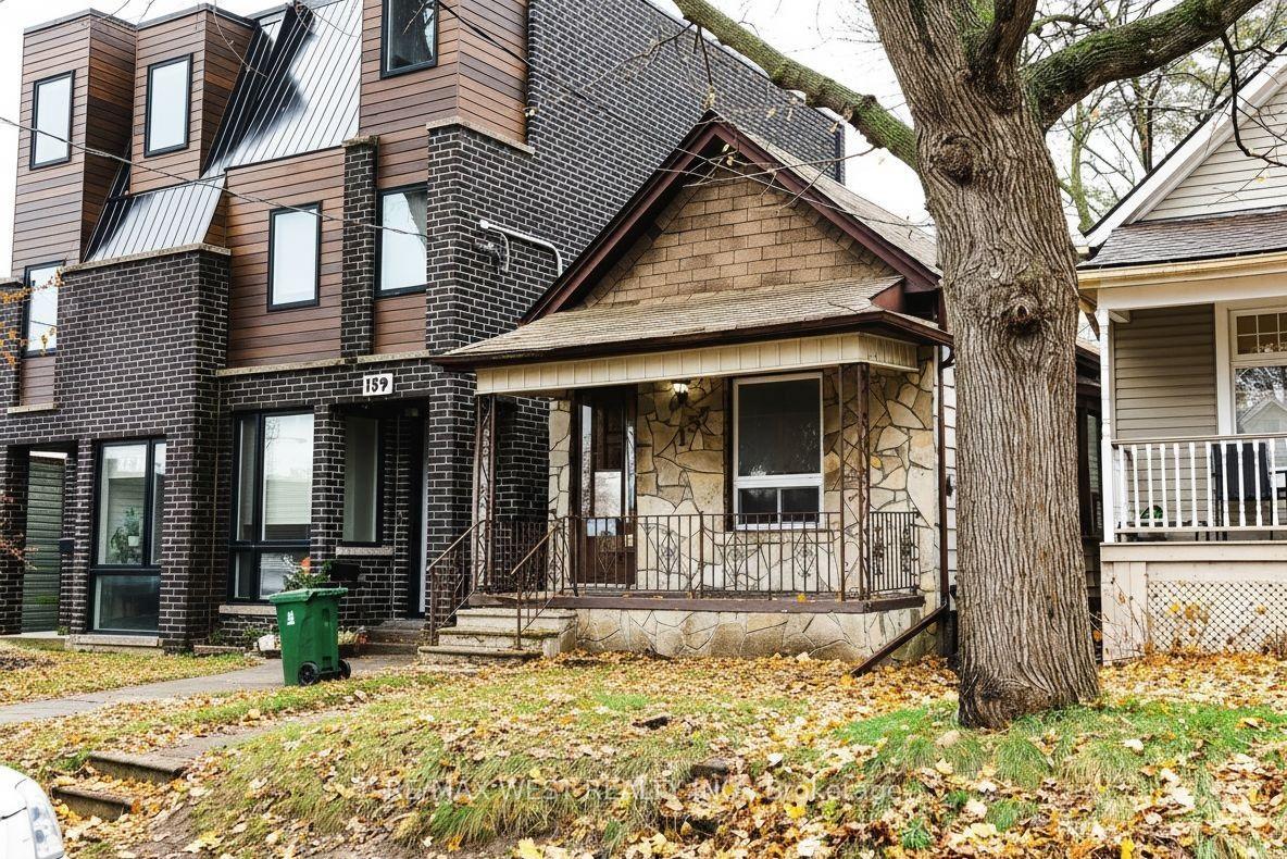 157 Boultbee Avenue Toronto Ontario Canada Rented residential Grace Soares RE/MAX West Realty Inc., Brokerage *
