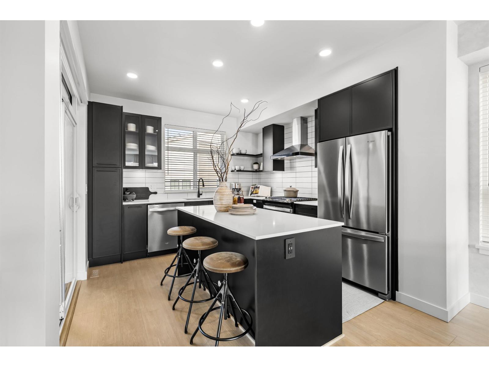 34 2891 MONTROSE AVENUE Abbotsford British Columbia Canada Sale residential Kirandeep Gill Coldwell Banker Executives Realty