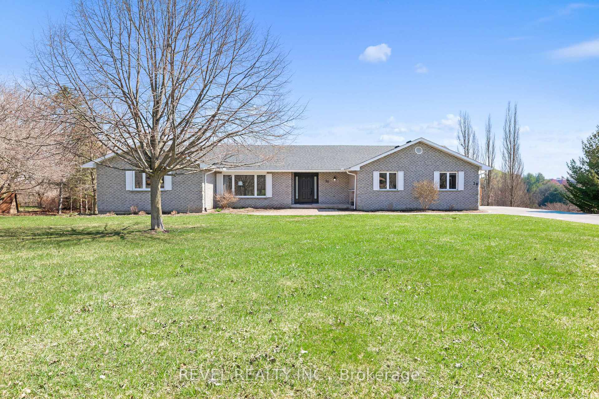30 Castle Harbour Drive Scugog Ontario Canada Sale residential Durham Bungalows McROBERT REAL ESTATE GROUP