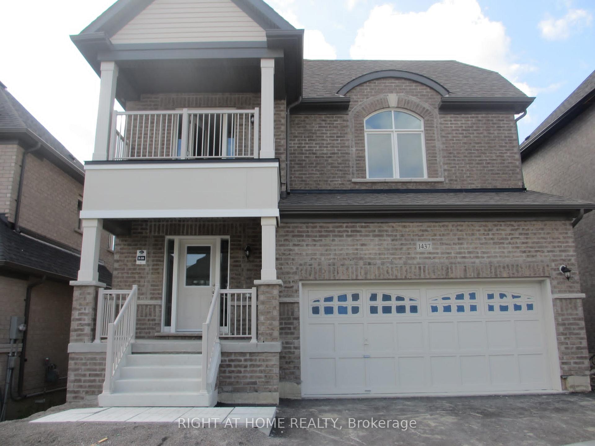 1437 Stovell Crescent Innisfil Ontario Canada Rent residential Angela Wong Right at Home Realty, Brokerage*