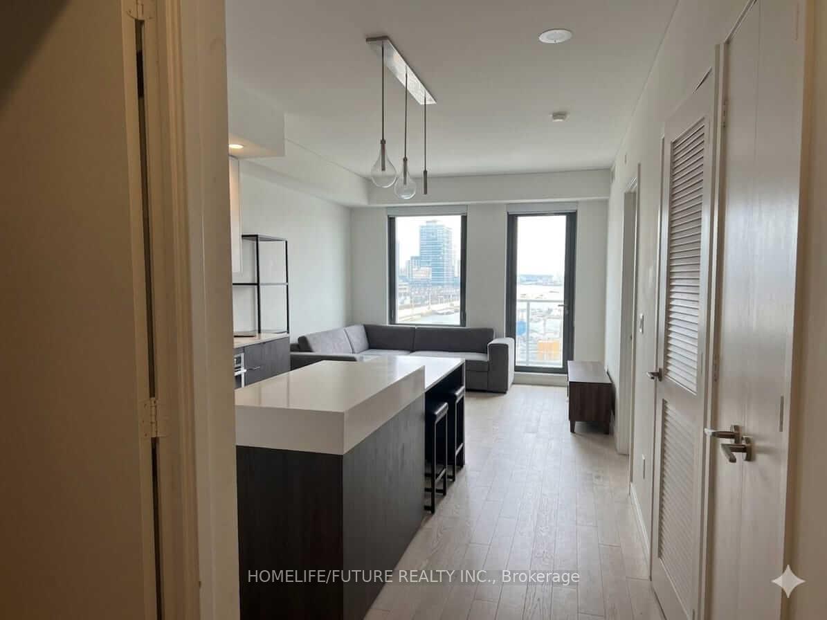 810 - 12 Bonnycastle Street Toronto Ontario Canada Rent residential Siva Shanmuganathan HomeLife/Future Realty Inc., Brokerage*