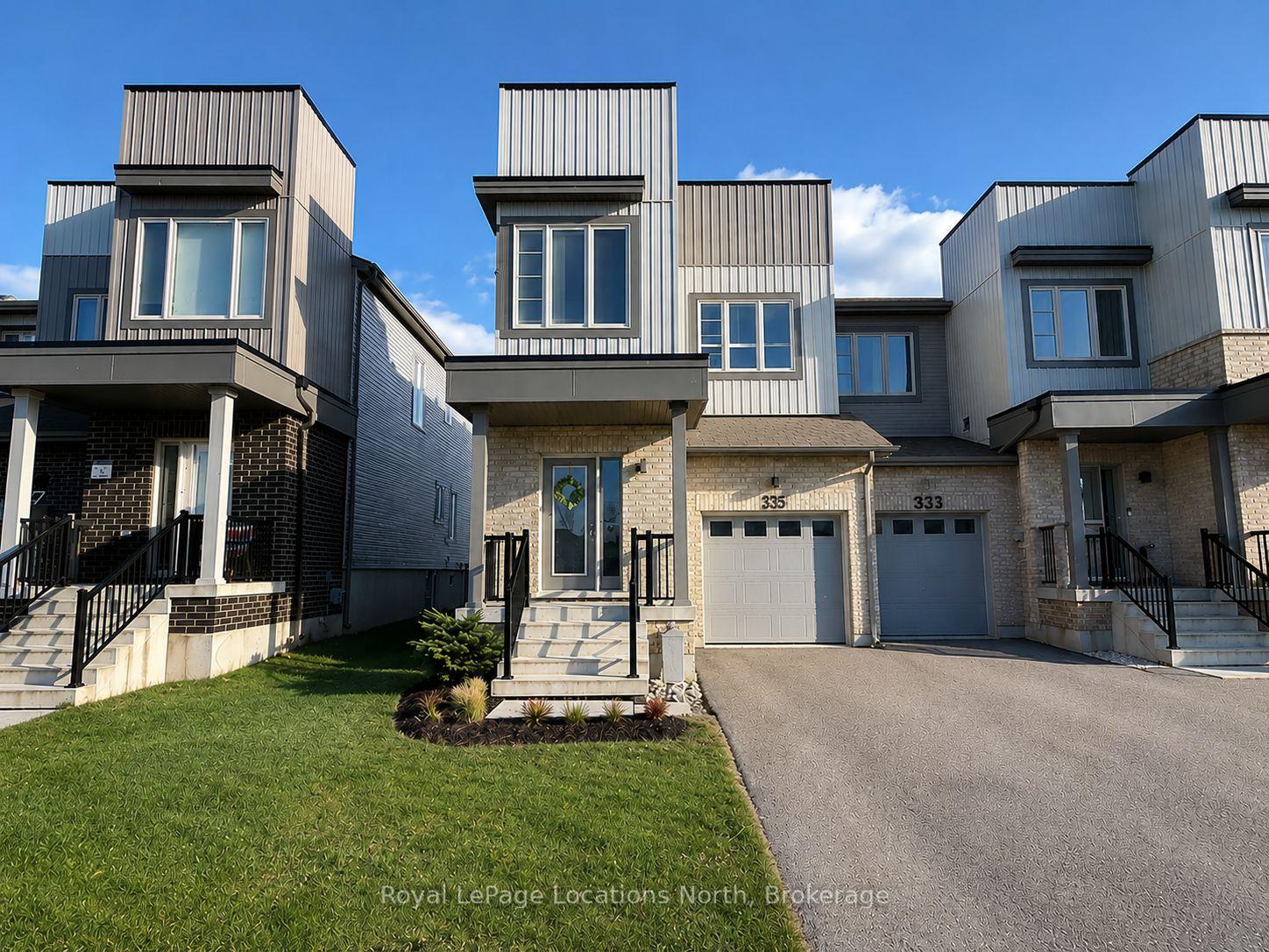 335 Atkinson Street Clearview Ontario Canada Sale residential Leo Weel RE/MAX Four Seasons Realty Ltd., Brokerage*