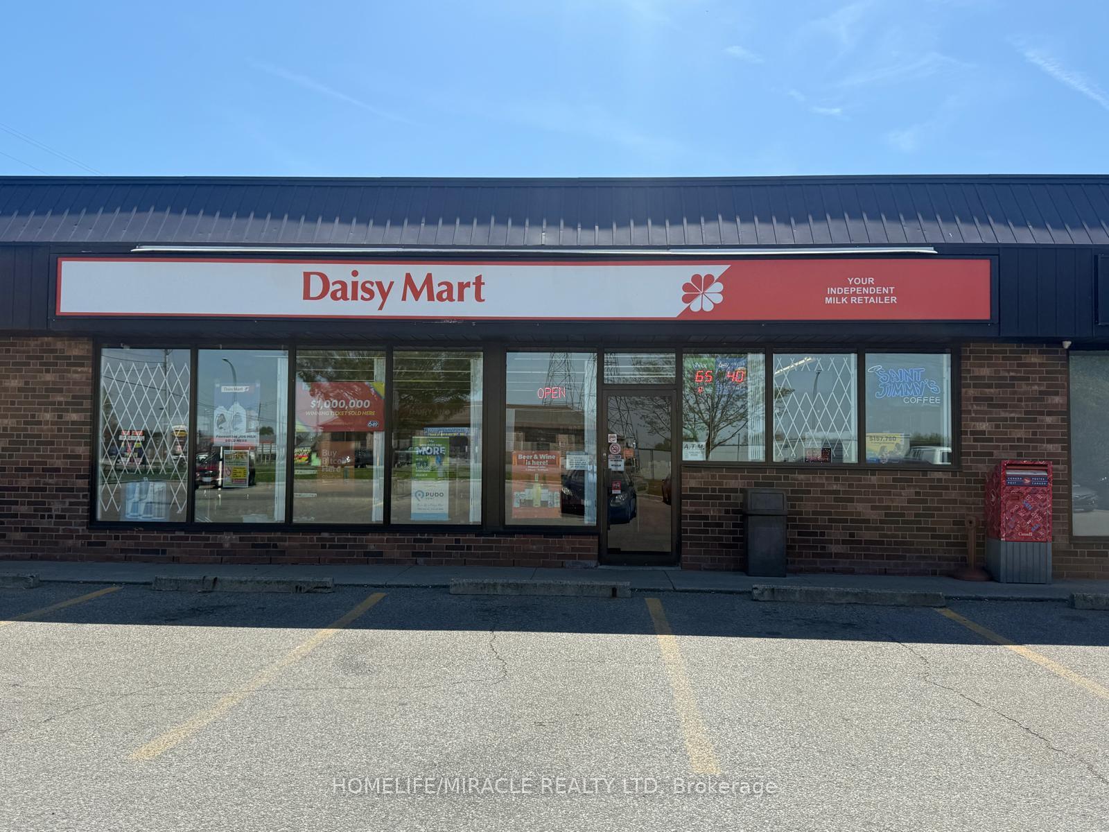 455 Grand Avenue E Chatham-Kent Ontario Canada Sale commercial   HomeLife/Miracle Realty Ltd., Brokerage*