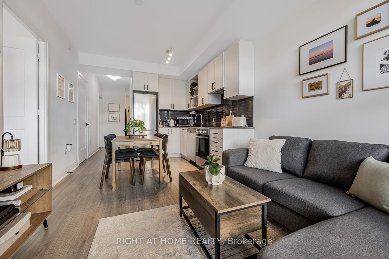 224 - 50 George Butchart Drive Toronto Ontario Canada Sale residential Stoyanka Georgieva Right at Home Realty, Brokerage*