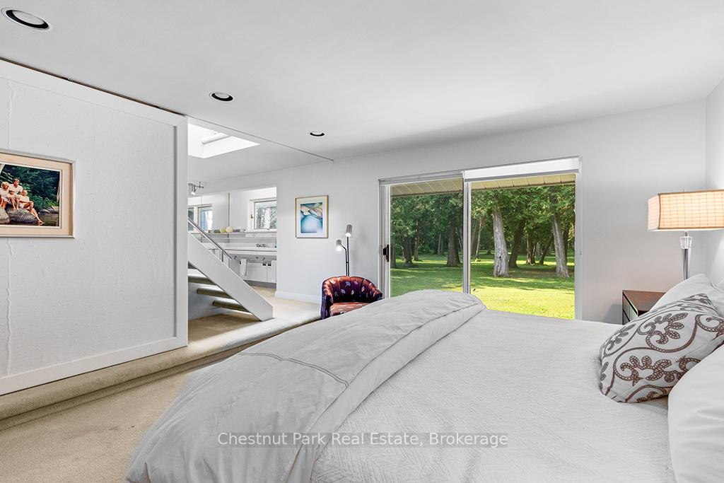 5 Bedroom Single Family Home/House's Image 19