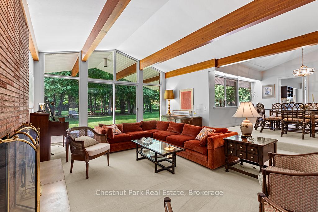 5 Bedroom Single Family Home/House's Image 15