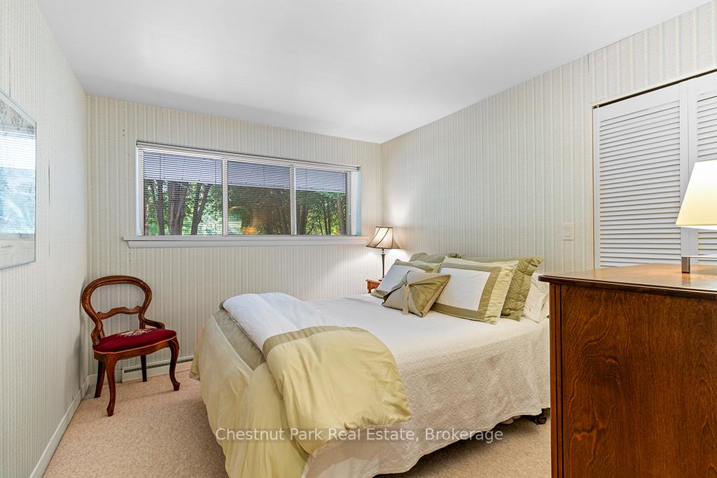 5 Bedroom Single Family Home/House's Image 25