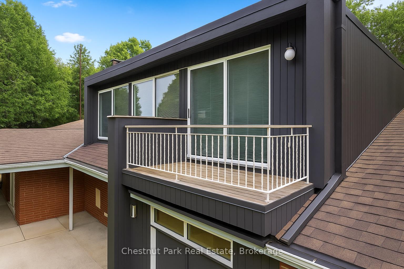 5 Bedroom Single Family Home/House's Image 36