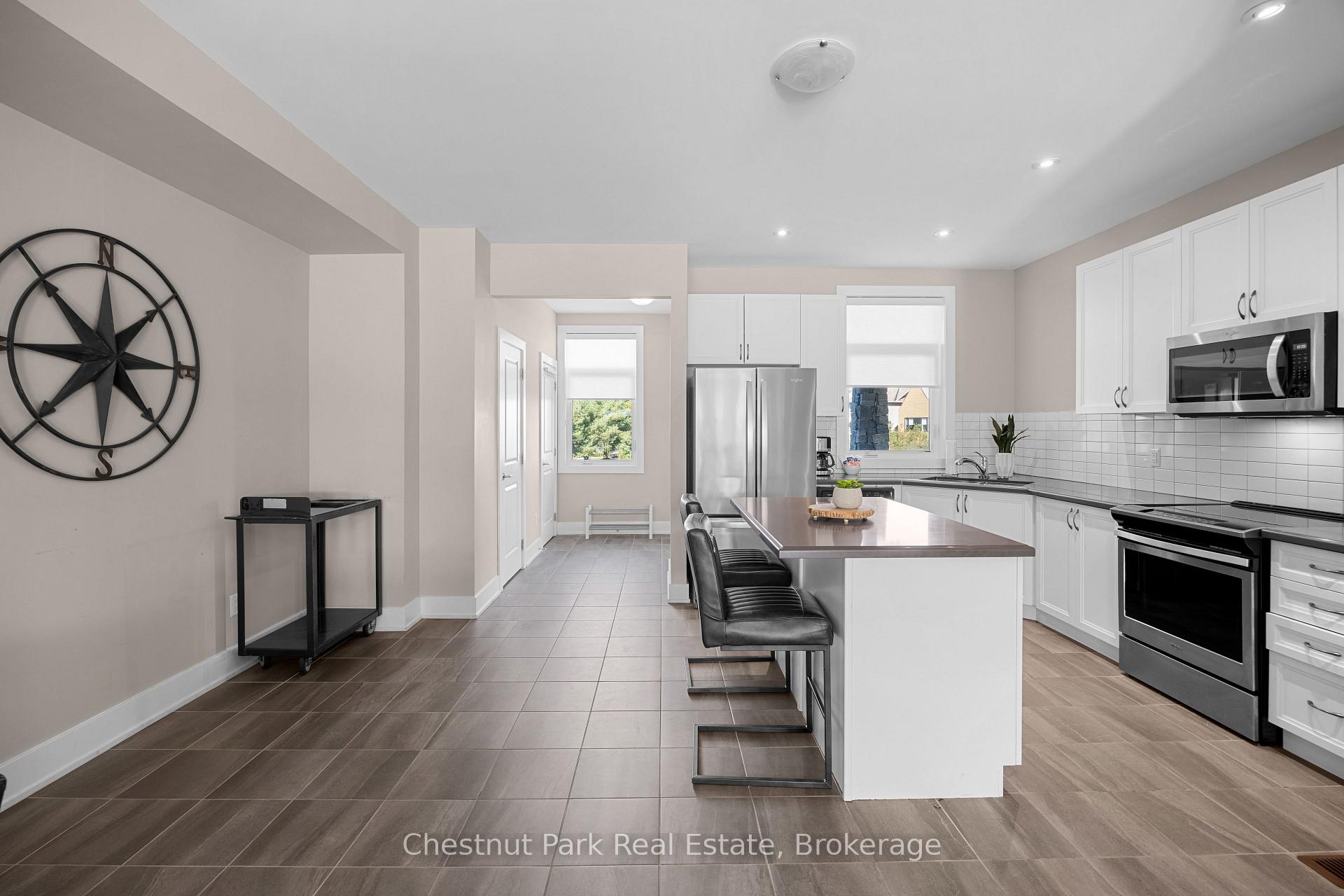 3 Bedroom Villa/Townhouse's Image 8