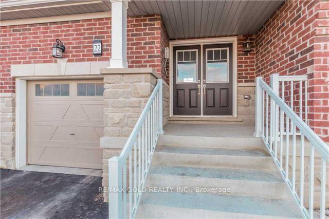 22 clinton Street Brampton Ontario Canada Sale residential Raj Sharma RE/MAX GOLD REALTY INC.