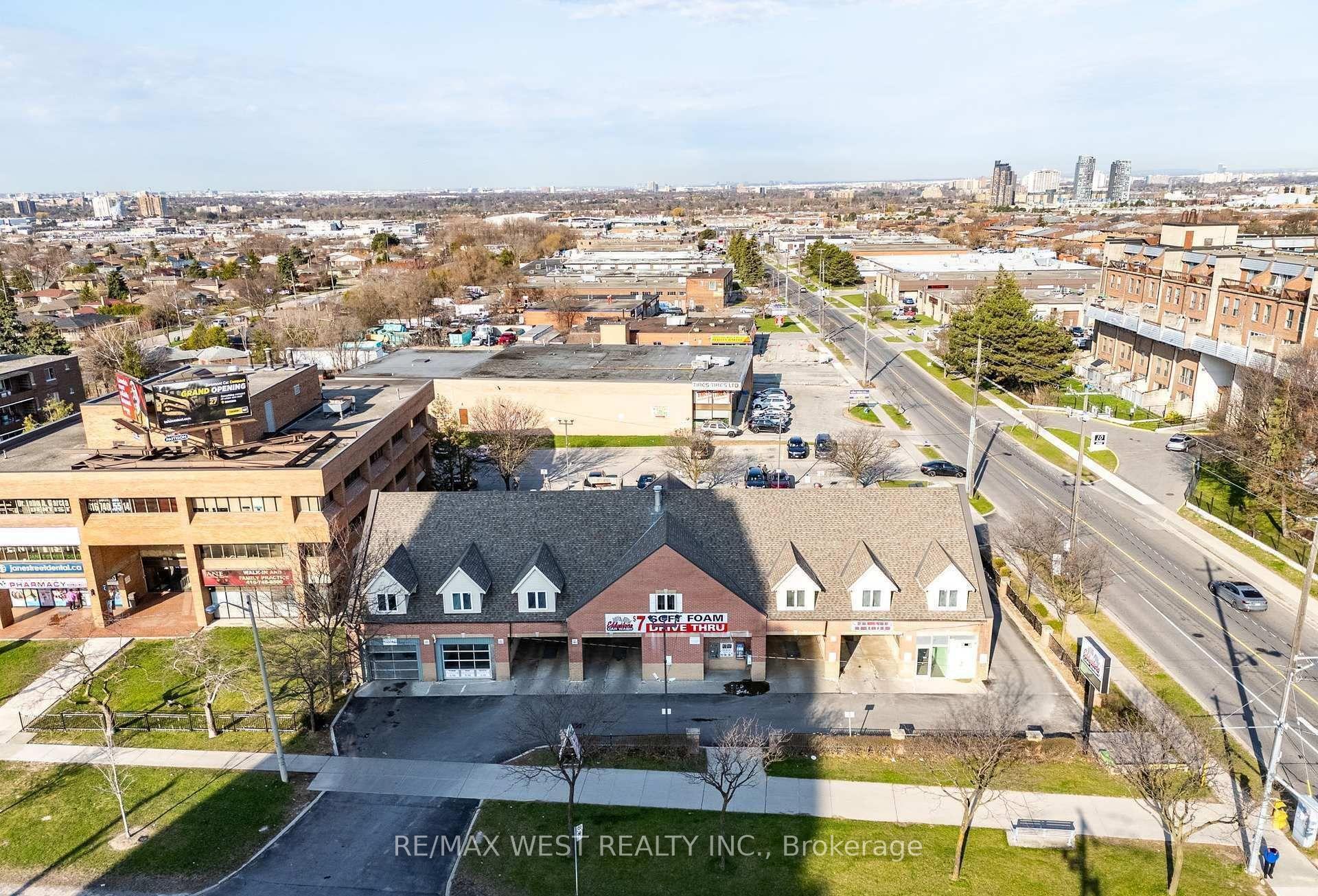 2800 Jane Street Toronto Ontario Canada Sale commercial BRIAN MADIGAN RE/MAX West Realty Inc., Brokerage *