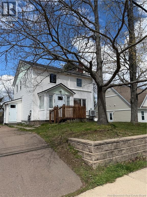 32 Beechwood Avenue Moncton New Brunswick Canada Sale residential   EXIT Realty Associates