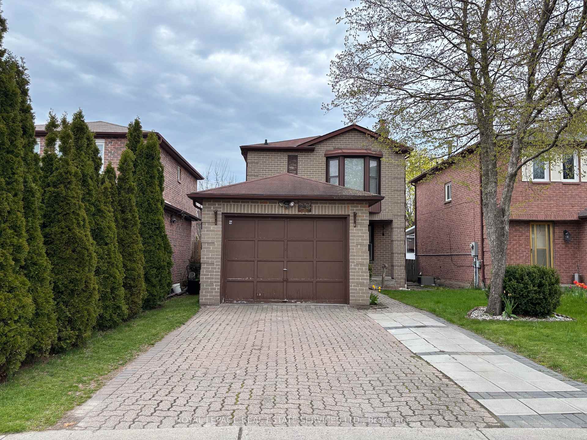 23 Stockbridge Crescent Ajax Ontario Canada Sale residential Sophia Taylor Incom New Example Demo Office