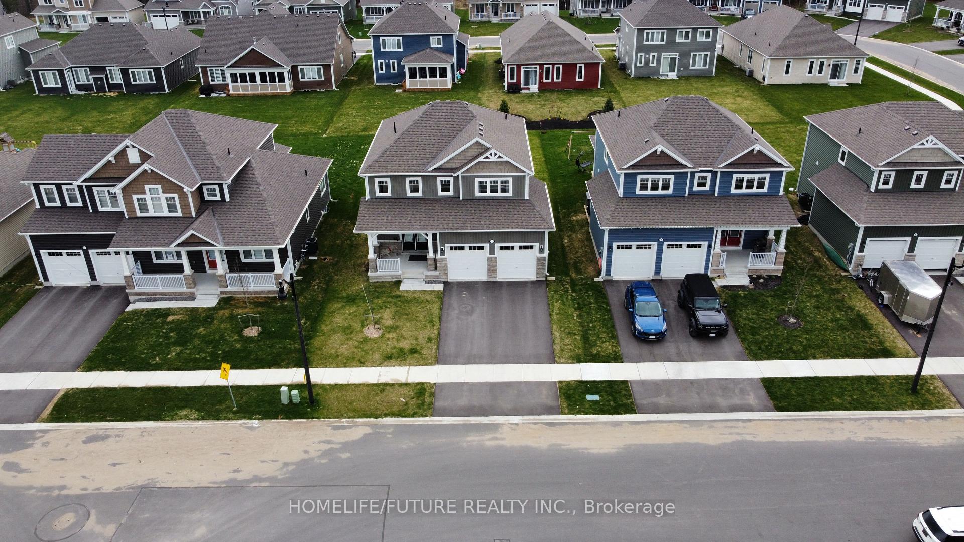 1 Dyer Crescent Bracebridge Ontario Canada Sale residential Siva Shanmuganathan HomeLife/Future Realty Inc., Brokerage*