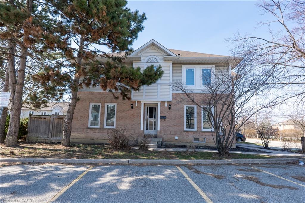 33 - 63 Wickstead Court Brampton Ontario Canada Sale residential   HomeLife Paramount Realty, Brokerage