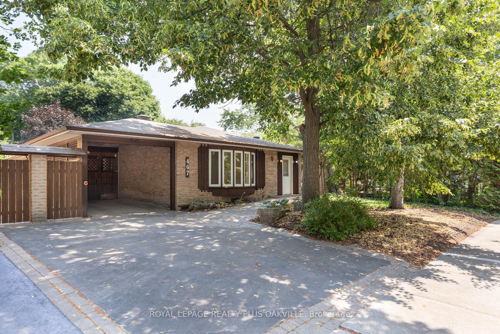467 Anthony Drive Oakville Ontario Canada Sale residential Shahi Raj ROYAL LePAGE IGNITE REALTY