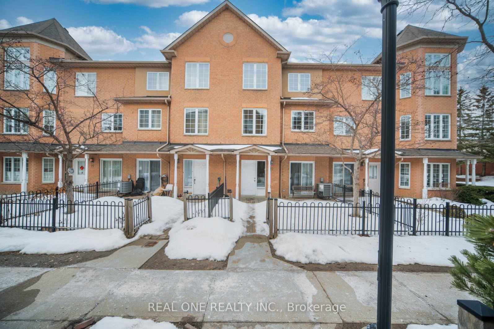 17 - 12 St Moritz Way Markham Ontario Canada Sale residential SARMAD IFTIKHAR iCloud Realty Ltd. 