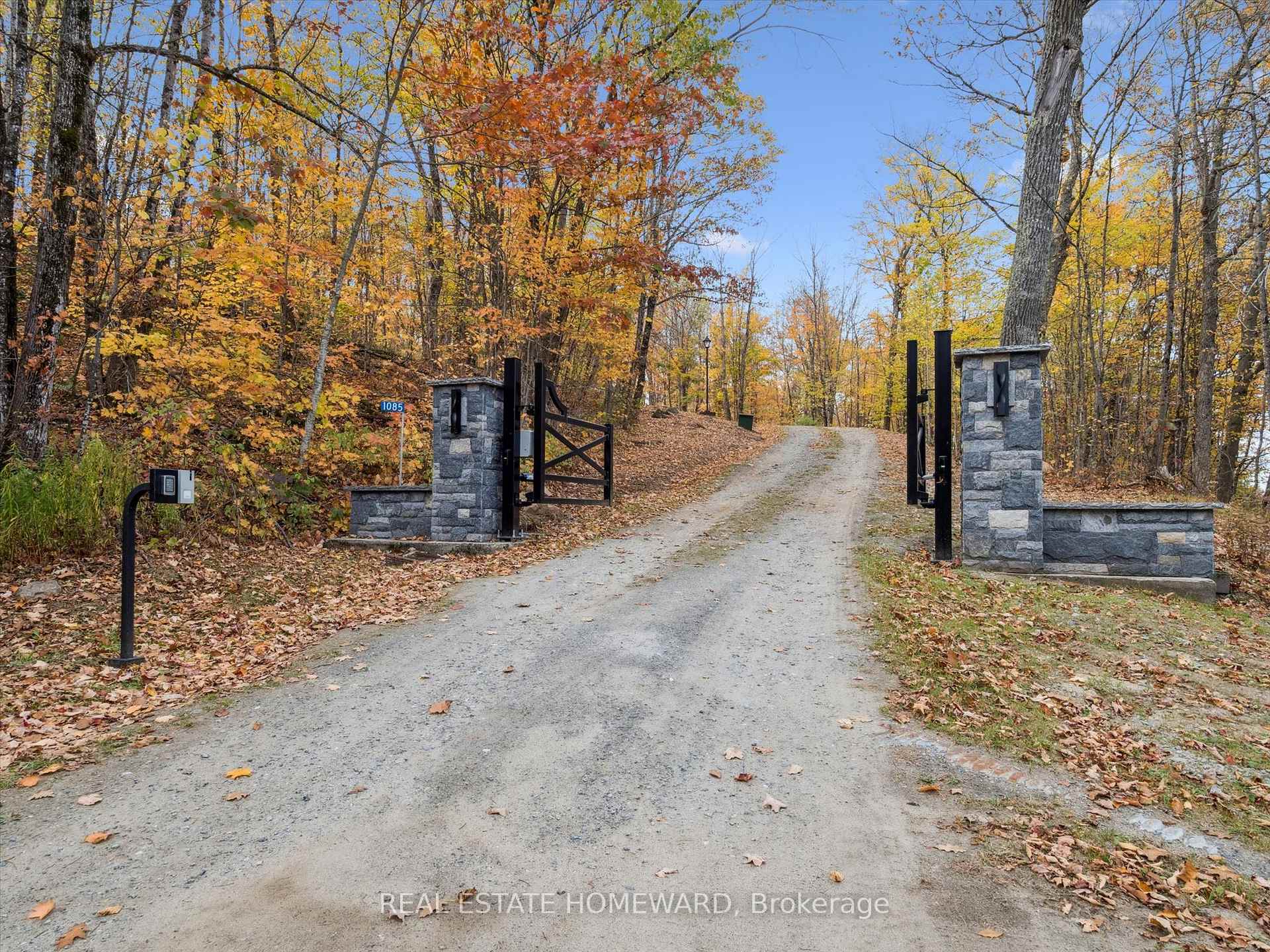 1085 Austin Lane Lake Of Bays Ontario Canada Sale residential   Real Estate Homeward, Brokerage*