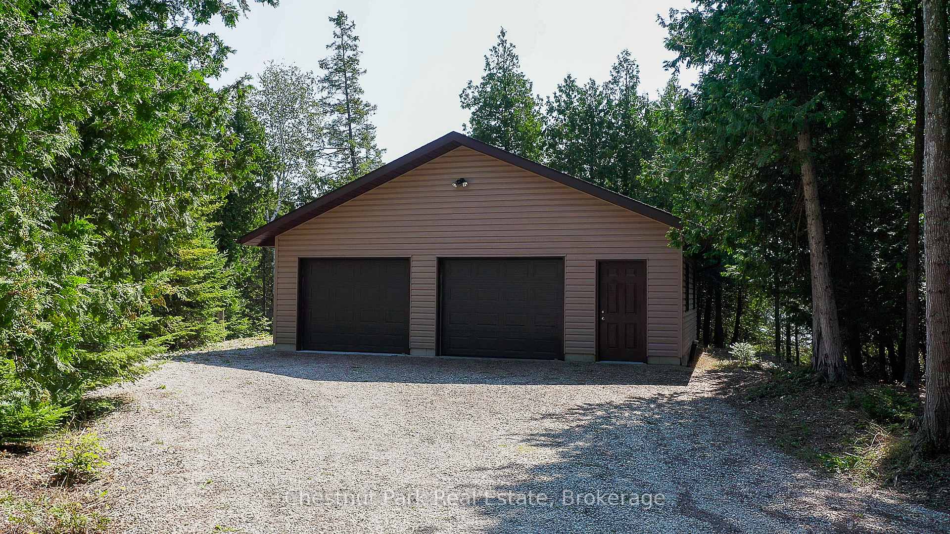 4 Bedroom Single Family Home/House's Image 28