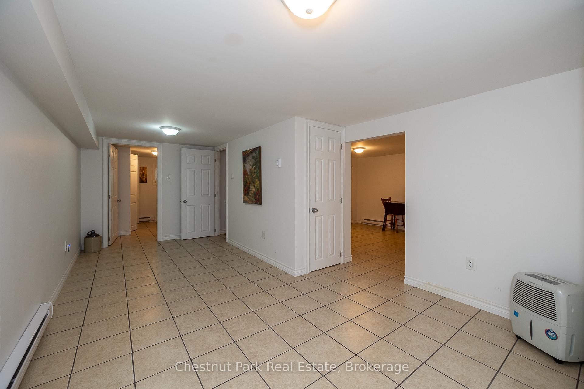 4 Bedroom Single Family Home/House's Image 22