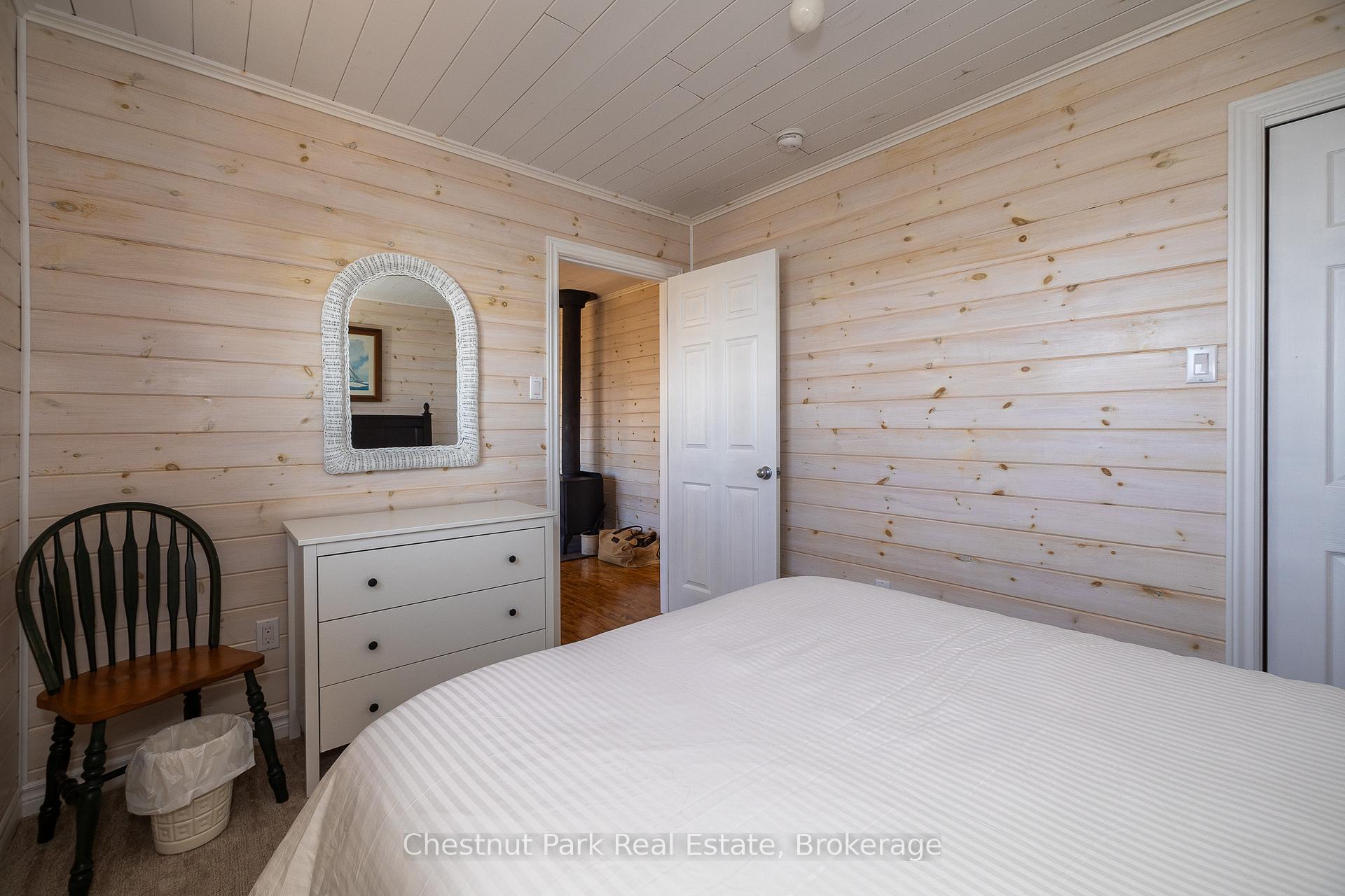 4 Bedroom Single Family Home/House's Image 15