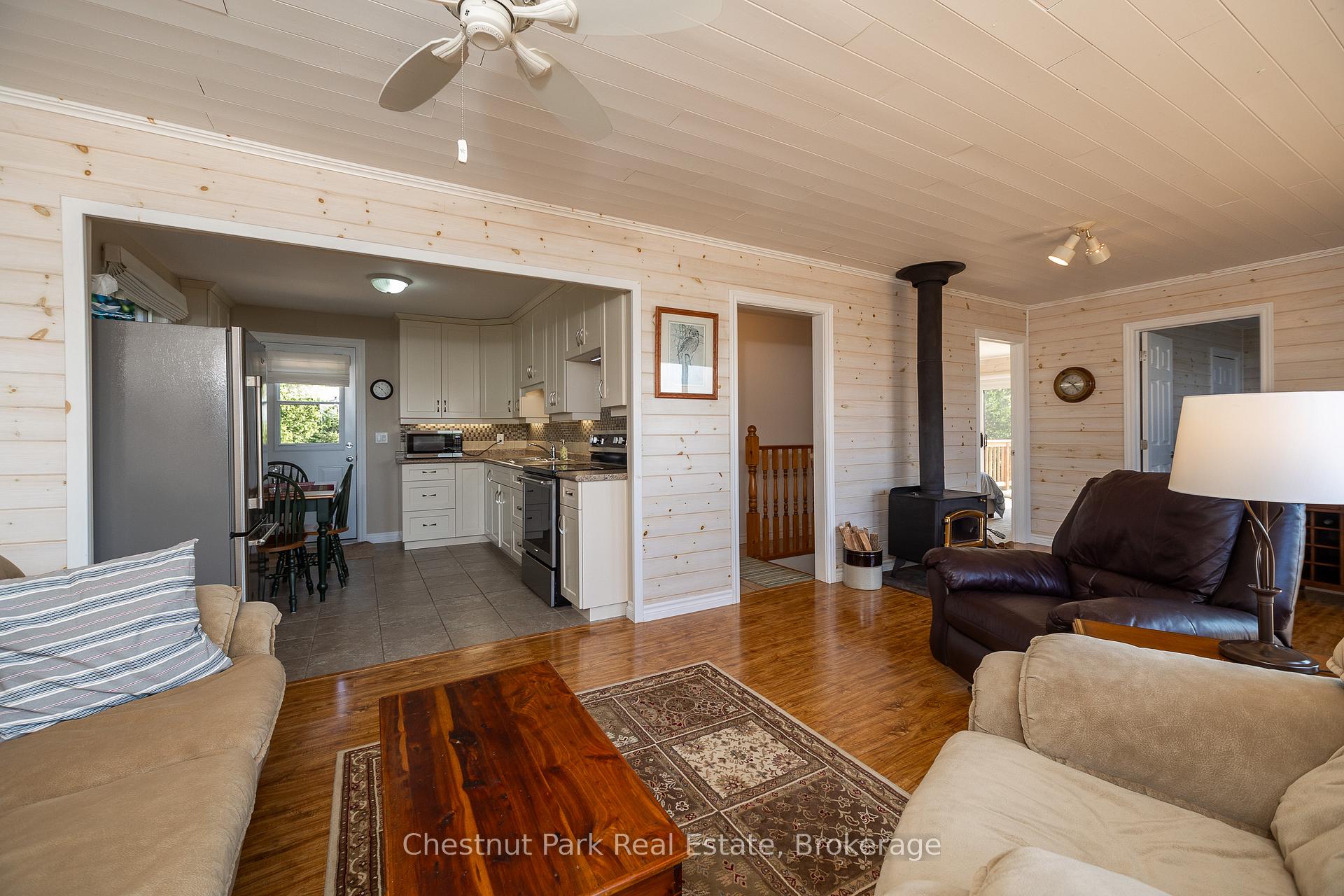 4 Bedroom Single Family Home/House's Image 10