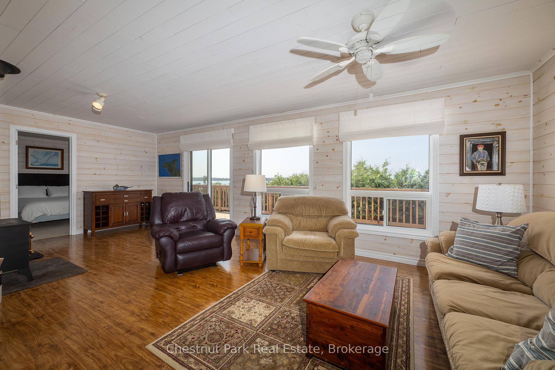 4 Bedroom Single Family Home/House's Image 7