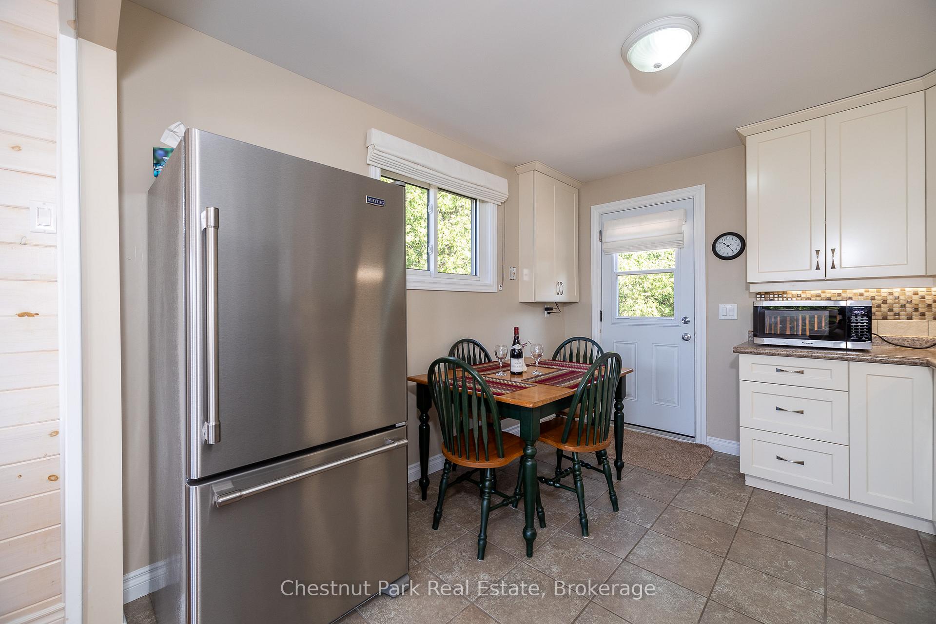 4 Bedroom Single Family Home/House's Image 5