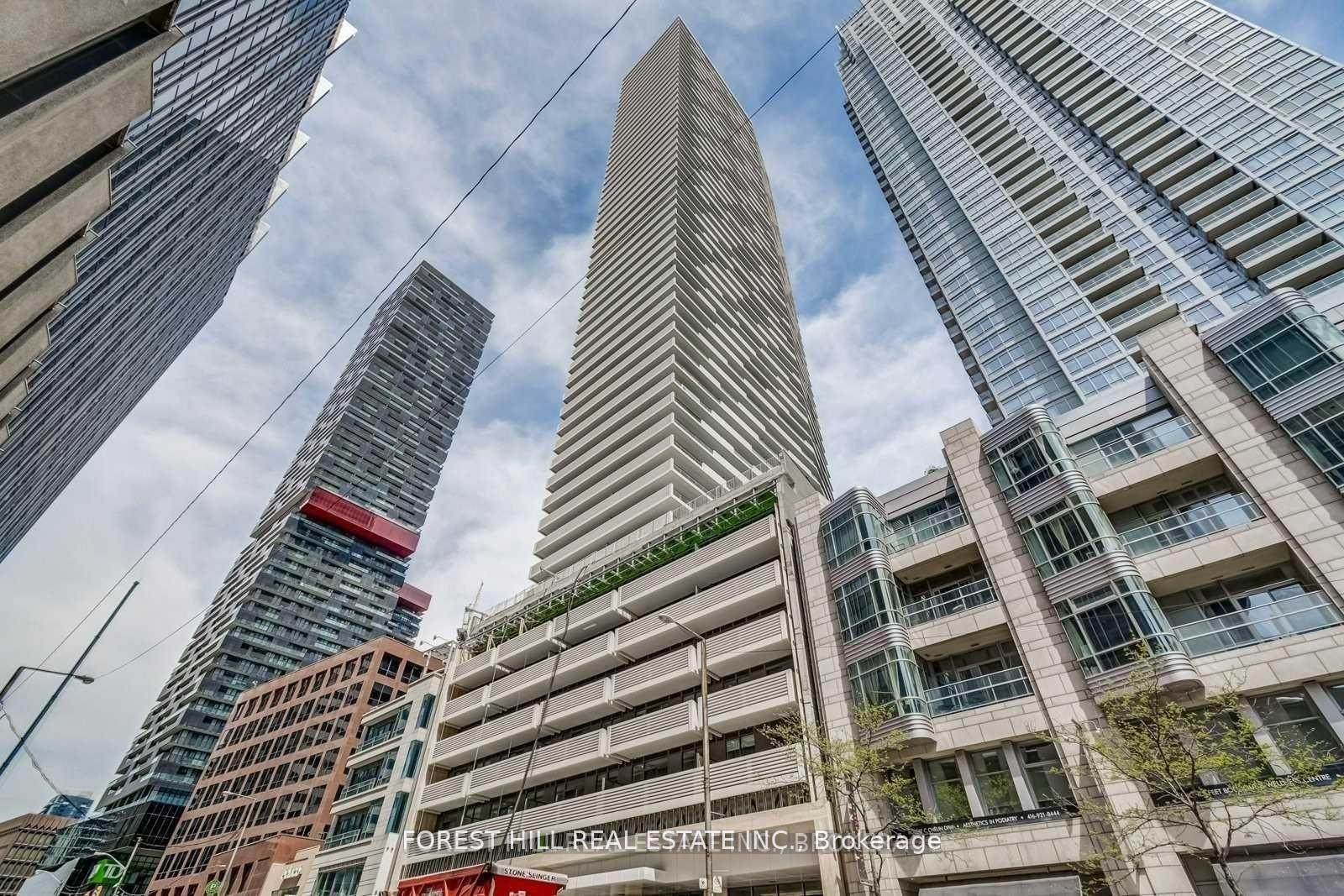 4402 - 2221 Yonge Street Toronto Ontario Canada Rent residential   Forest Hill Real Estate Inc., Brokerage*