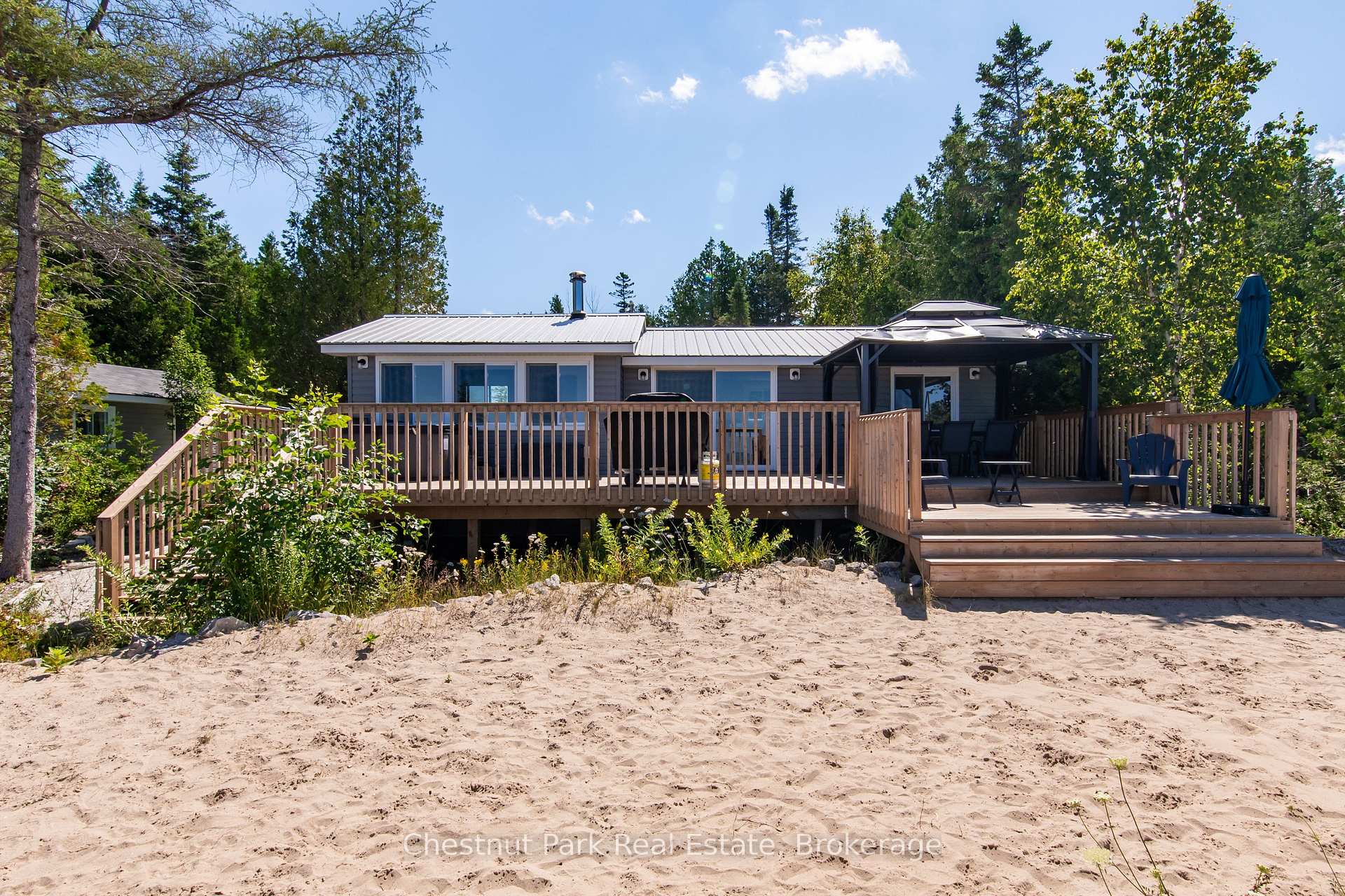 2 Bedroom Single Family Home/House's Image 4