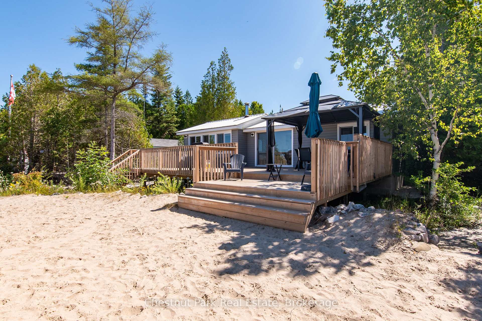 2 Bedroom Single Family Home/House's Image 3