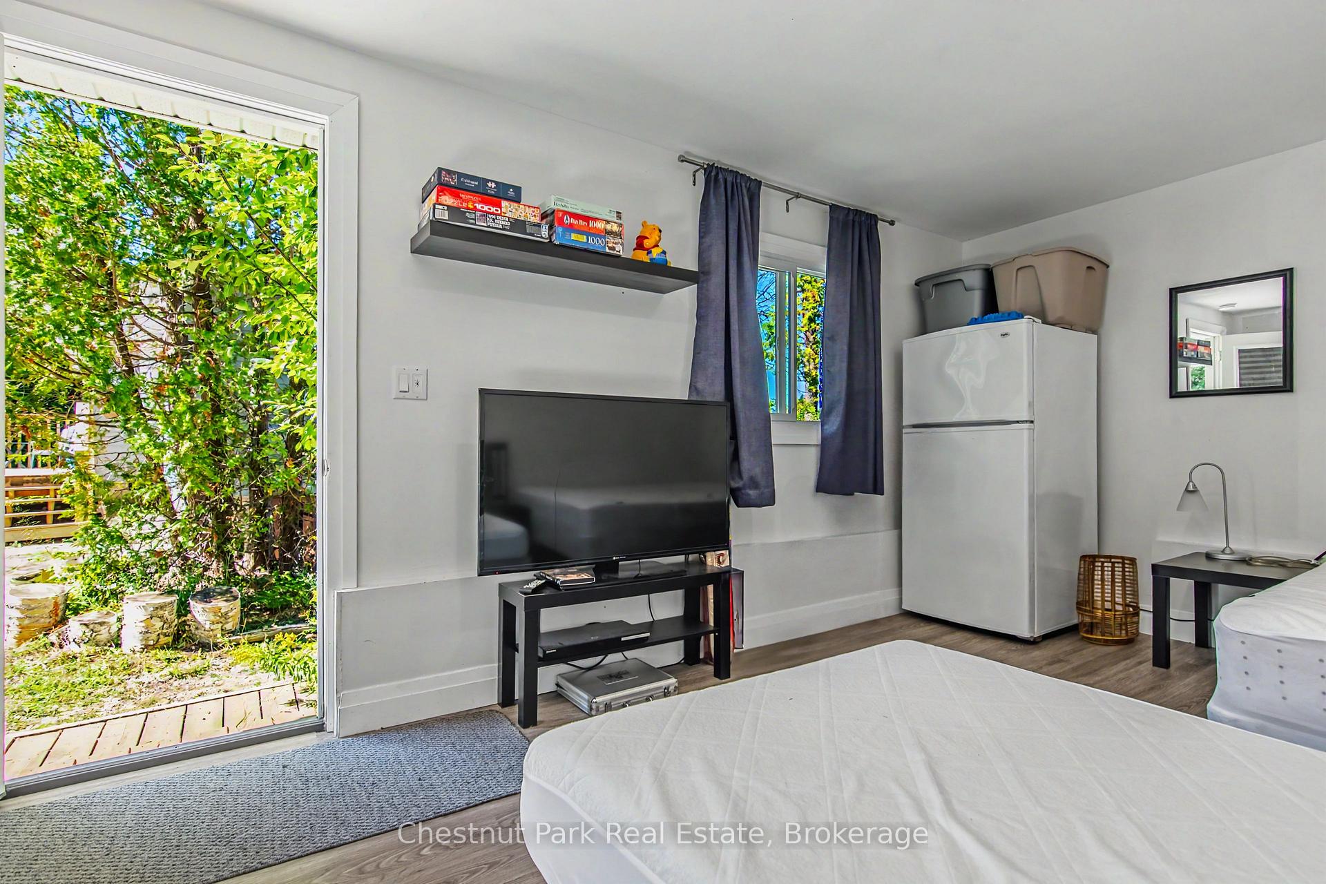 2 Bedroom Single Family Home/House's Image 37