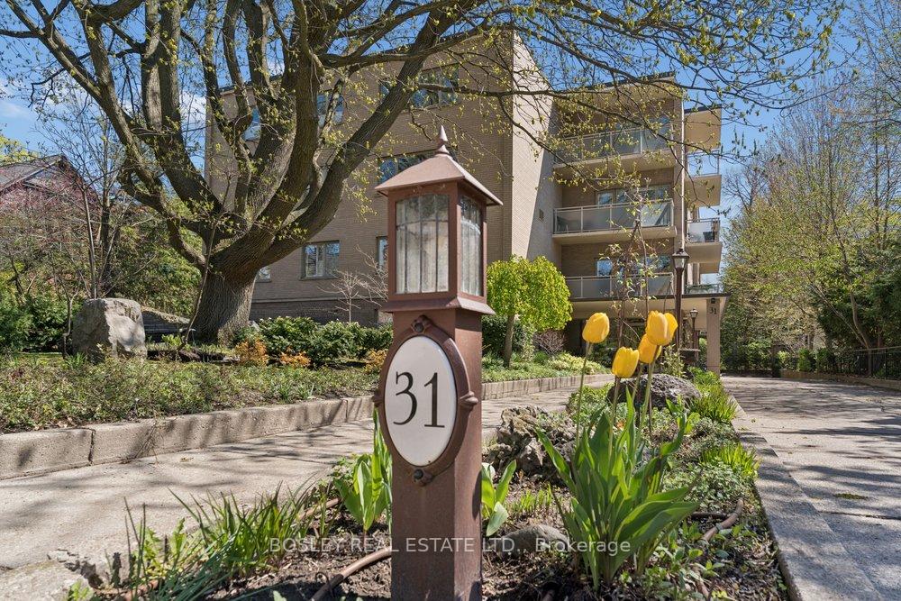 303 - 31 Rosedale Road Toronto Ontario Canada Sale residential Mary Kapches Bosley Real Estate, Brokerage *