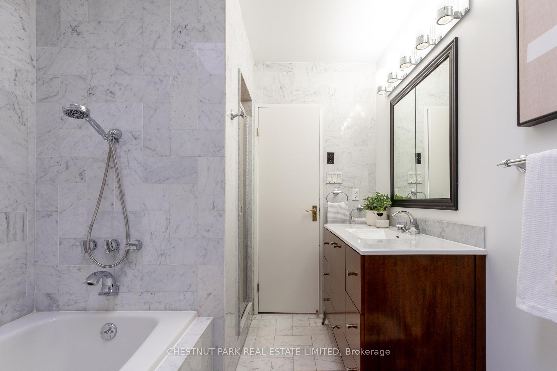 2 Bedroom Apartment/Flat's Image 20